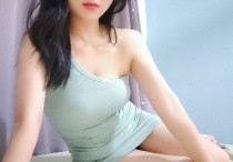 吉隆坡楼凤分享一个NSK新人露露身材火辣辣的性息！